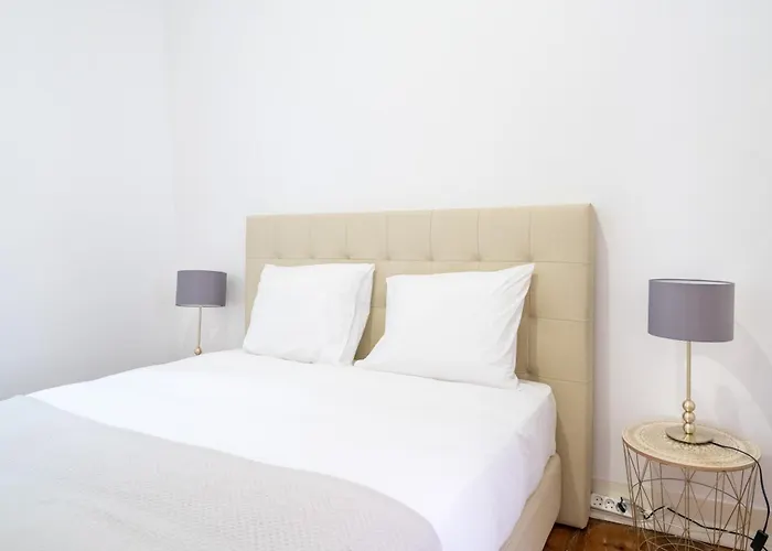 Pedrasnegras30 Lisbon Lofts & Apartments